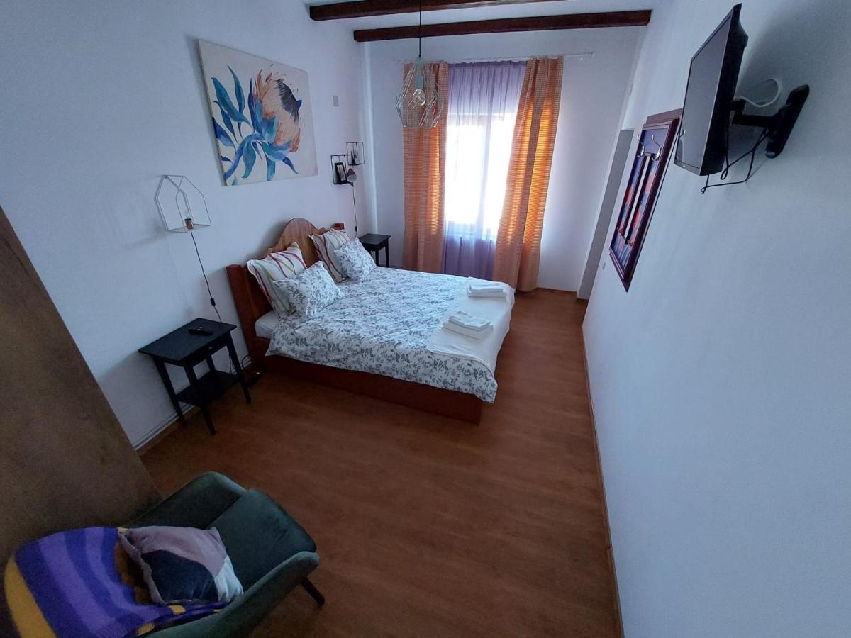 Pensiunea Vera Rasnov Exterior foto